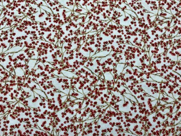 Patchwork stof - hvid med røde bær