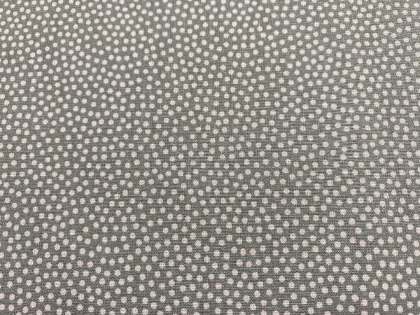 Patchwork stof - grå med hvide prikker