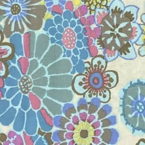 Patchwork stof - Kaffe Fassett - Blomster i lyseblå nuancer